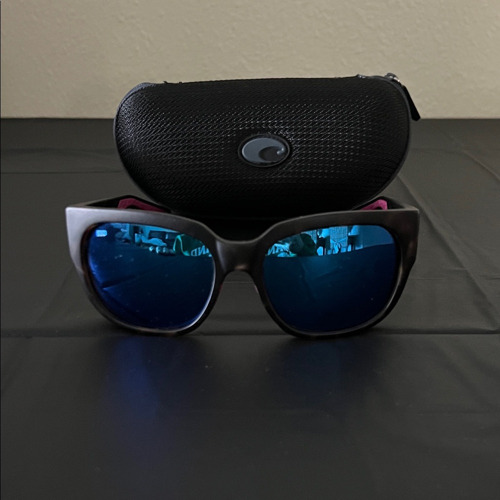 Like New Costa waterwoman Tortoise Sunglasses  with Blue mirror Lenses